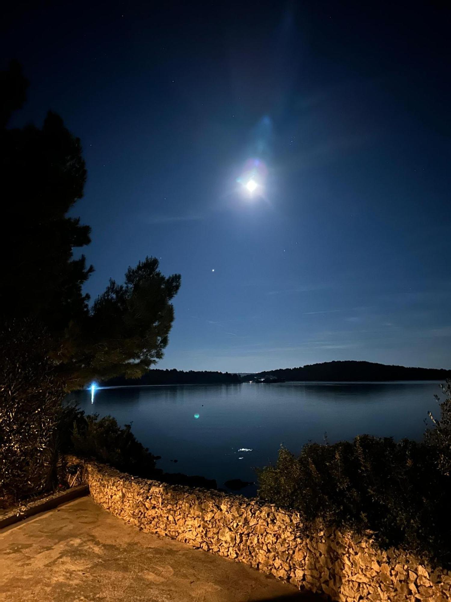 Apartmani Sandra I Davor Lonic Kukljica Exterior foto