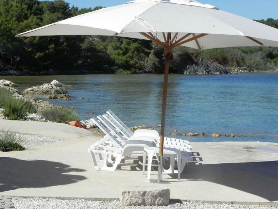 Apartmani Sandra I Davor Lonic Kukljica Exterior foto