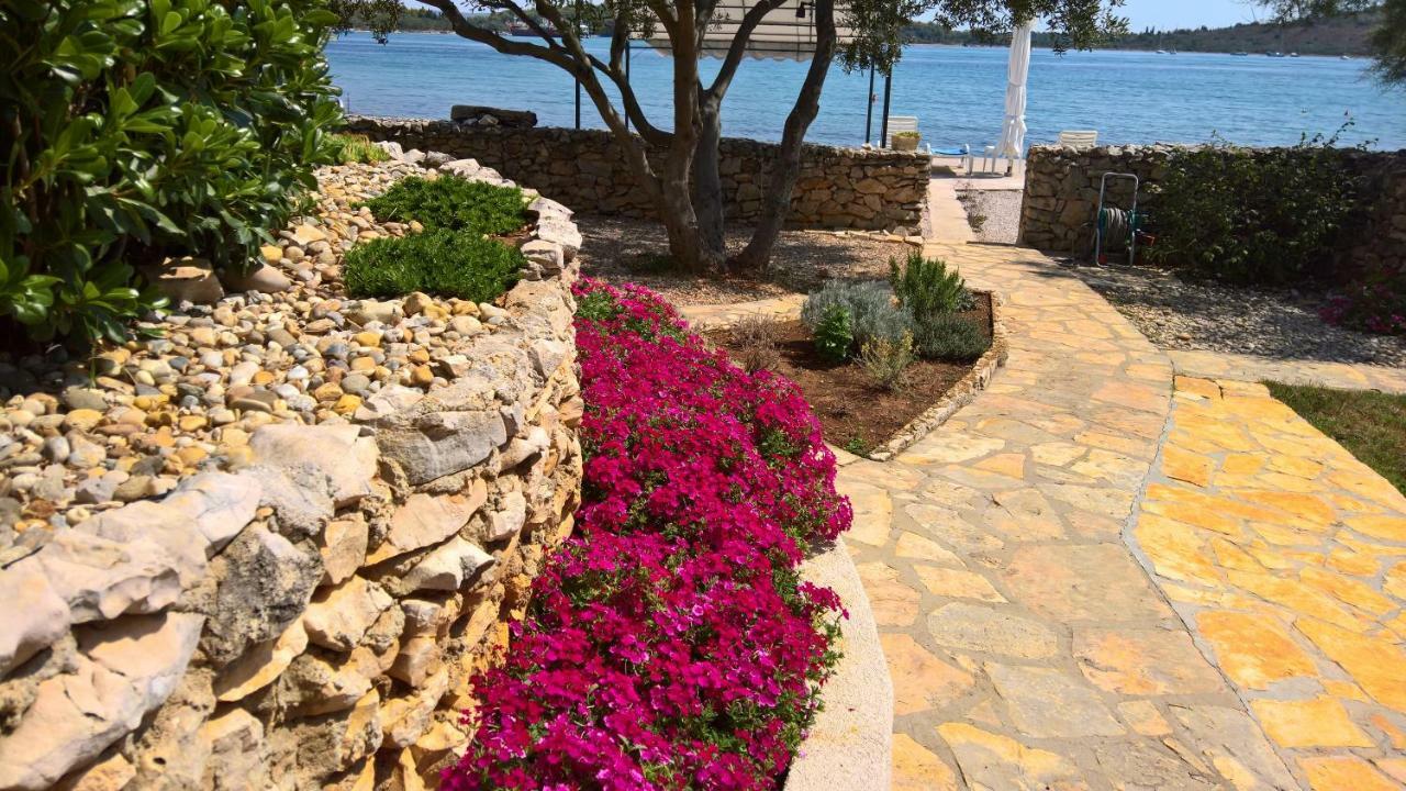 Apartmani Sandra I Davor Lonic Kukljica Exterior foto