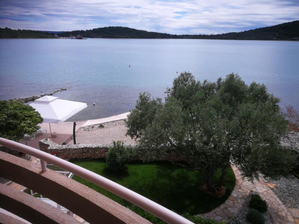 Apartmani Sandra I Davor Lonic Kukljica Exterior foto