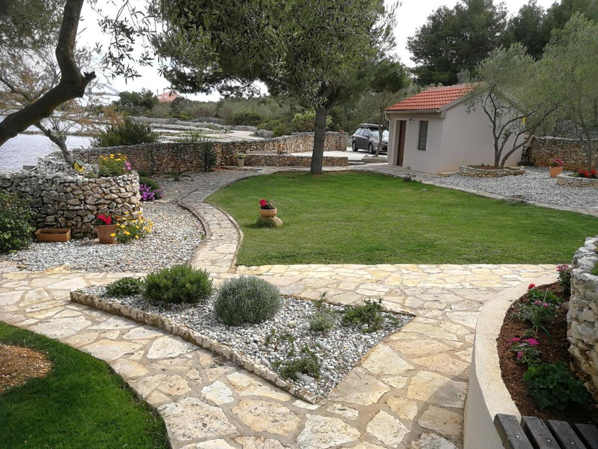 Apartmani Sandra I Davor Lonic Kukljica Exterior foto